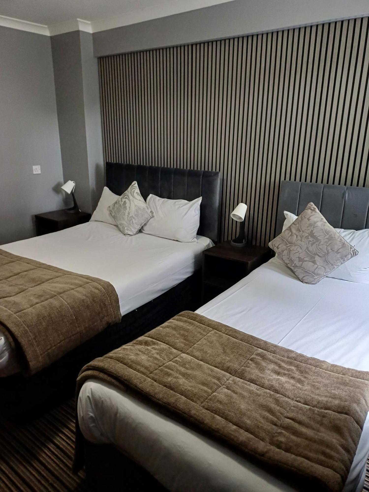 גלאזגו Kings Park Hotel חדר תמונה