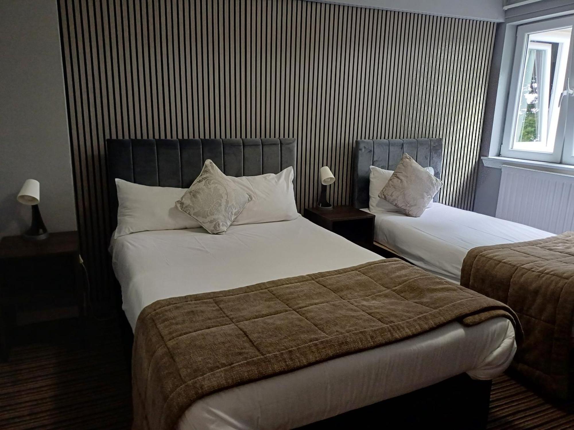 גלאזגו Kings Park Hotel חדר תמונה