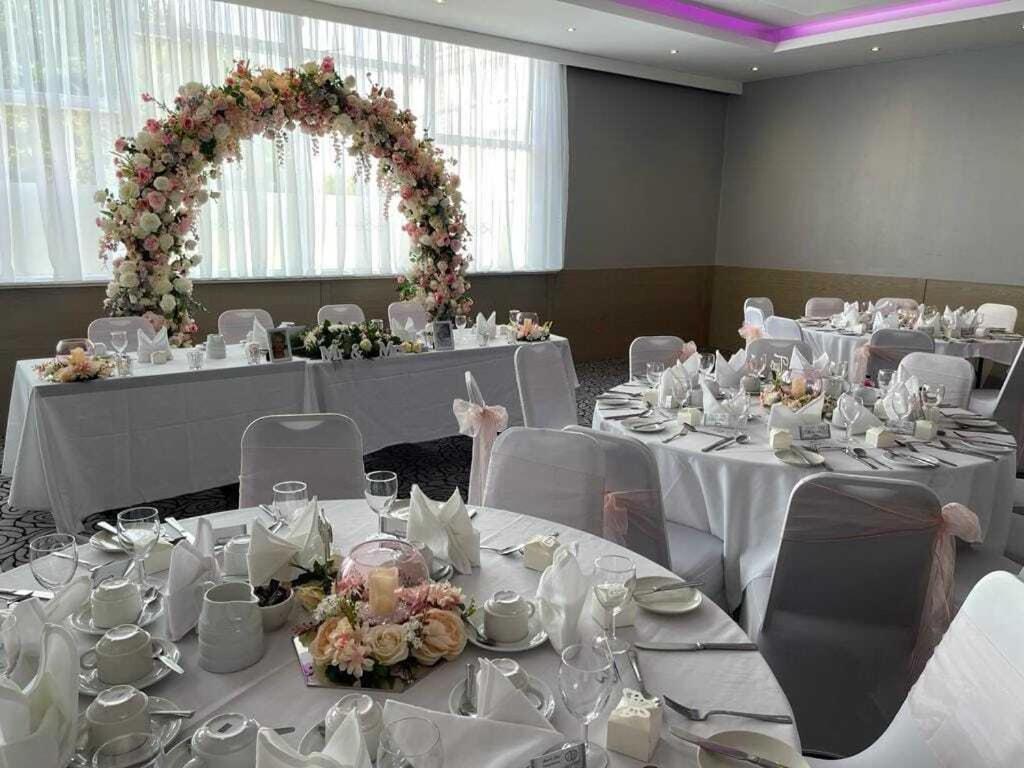 גלאזגו Kings Park Hotel מראה חיצוני תמונה