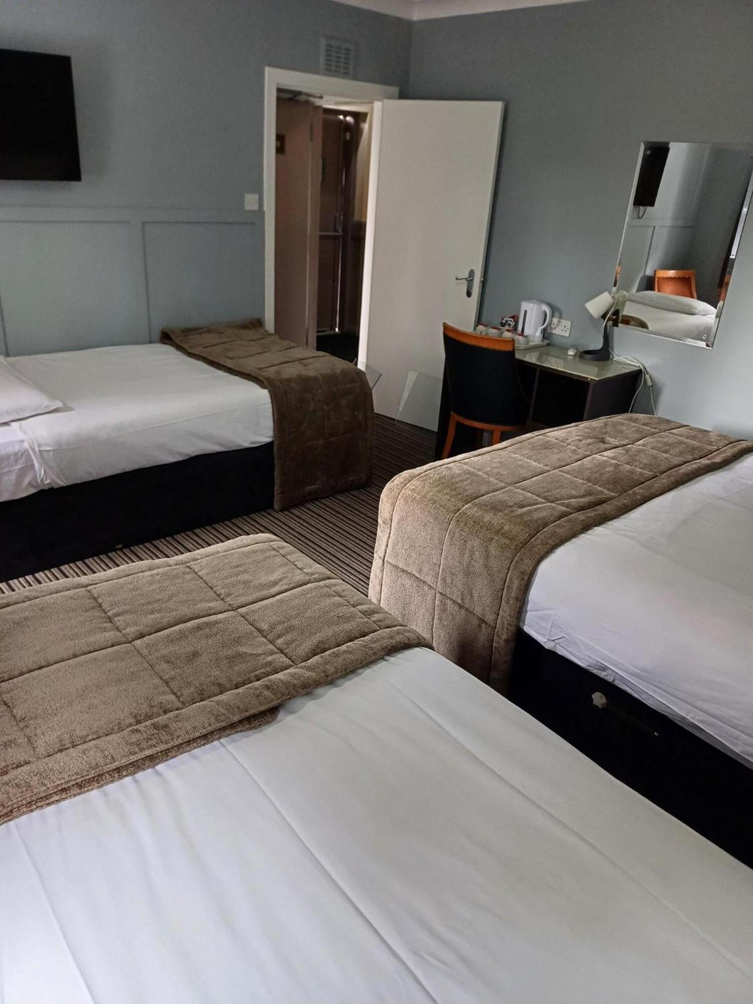 גלאזגו Kings Park Hotel מראה חיצוני תמונה