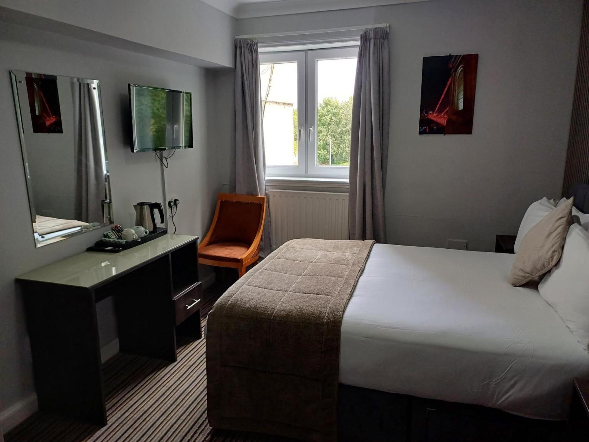 גלאזגו Kings Park Hotel מראה חיצוני תמונה