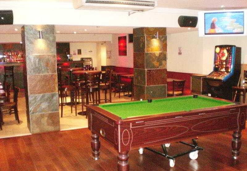 גלאזגו Kings Park Hotel מראה חיצוני תמונה